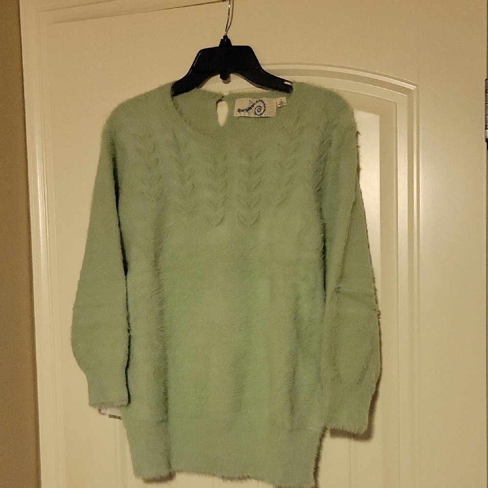 Green Crew Neck Sweater with Textured Knit